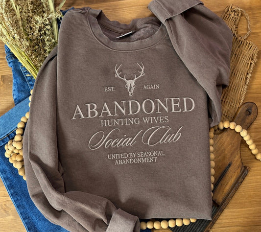 Hunting Wives Social Club