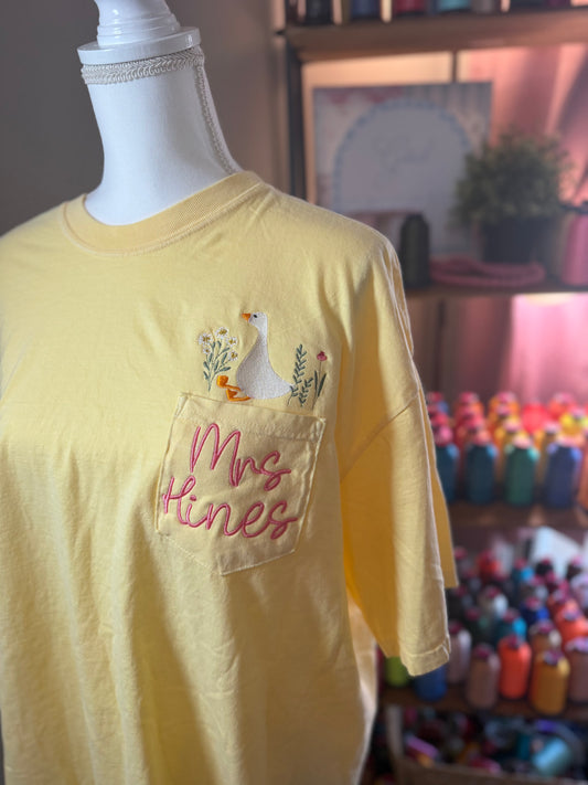Goose pocket T-shirt